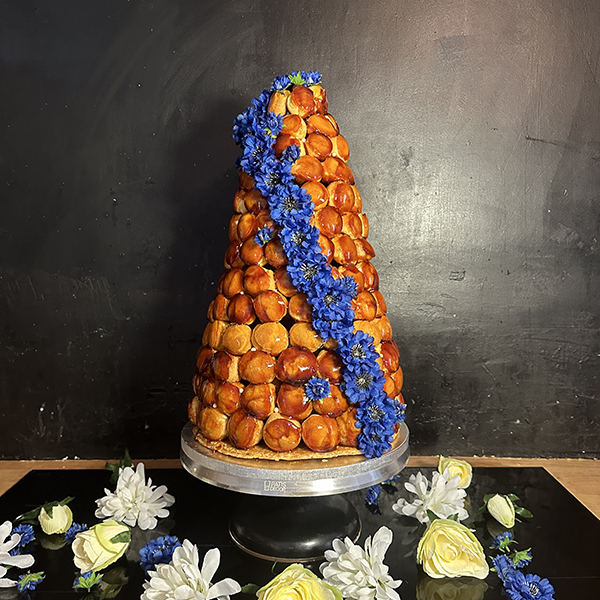 Wedding cake blanc
